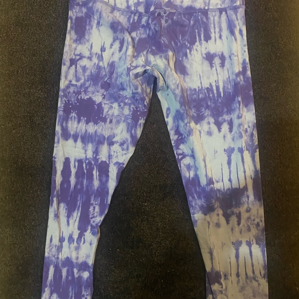 Lululemon Womens tie dye align Leggings 25 inch